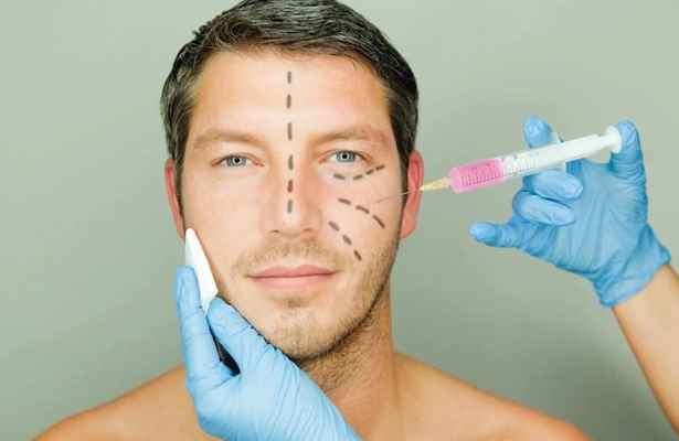 Reprodução/Facebook/Cirurgia Plástica Reprodução/Facebook/Cirurgia Plástica
