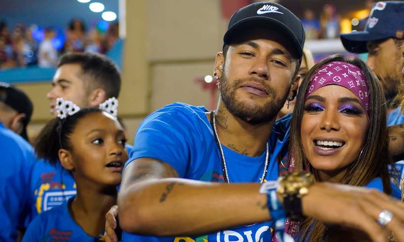 Neymar E Anitta Se Beijam Em Camarote Onde Estava Bruna Marquezine Diz