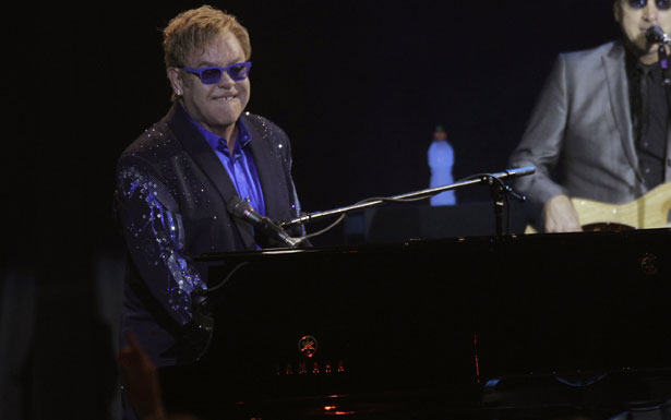 Cantor e compositor britânico deve boa parte de seus hits à parceria com letrista