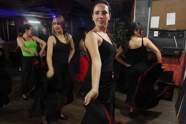 Resultado de imagem para passo a passo do flamenco