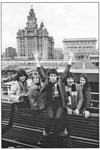 Biografia destaca momentos marcantes da vida e da obra de Paul McCartney  nos anos 70