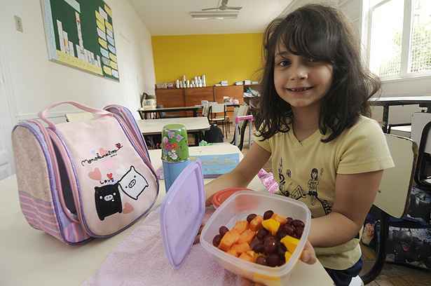 Lancheira saudável: nutricionista dá dicas para montar uma