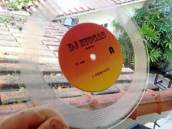 Vinyl Lab/ Divulgao