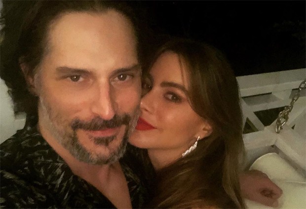 Sofia Vergara e Joe Manganiello compram mansão de R$ 127 milhões