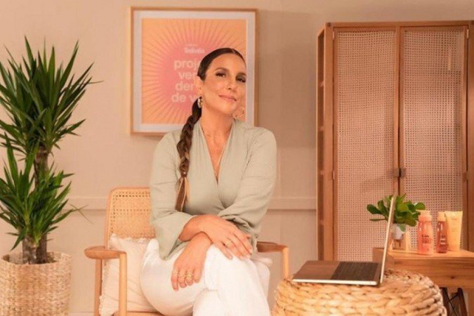 Ivete Sangalo Teria Feito Pl Stica Segundo Jornal